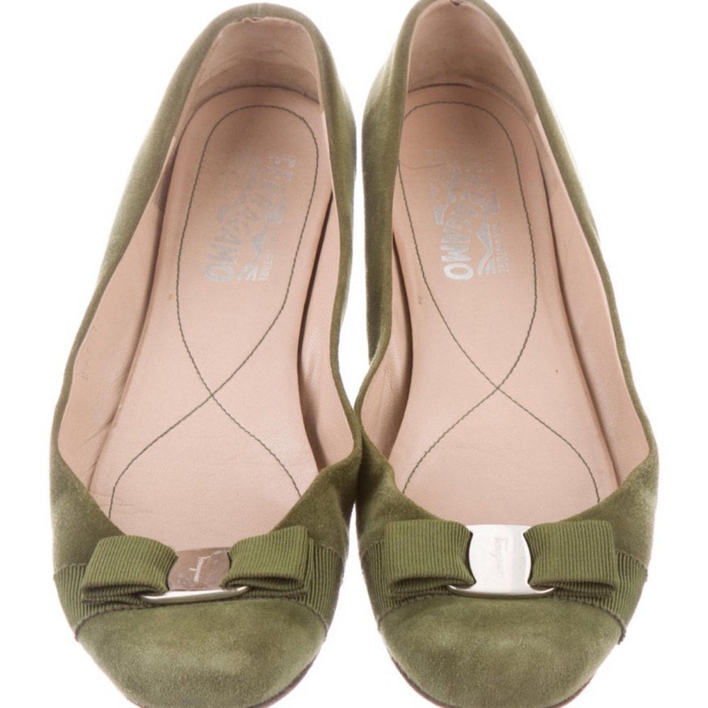 Salvador Ferragamo suede green ballet with buckle